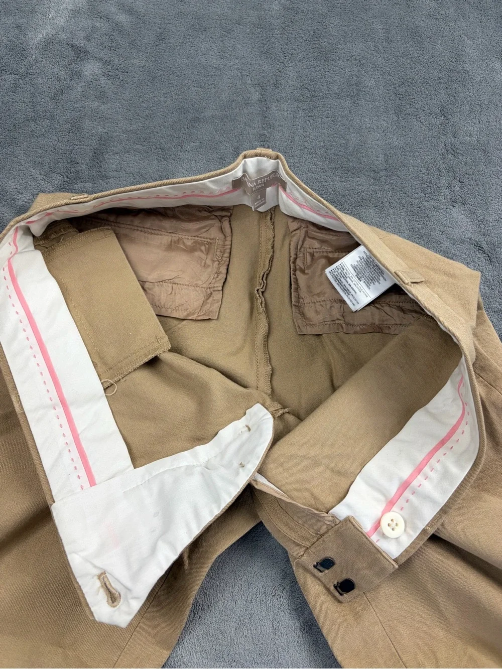 Banana Republic woman’s Tan Slim Chinos Sloan size 4